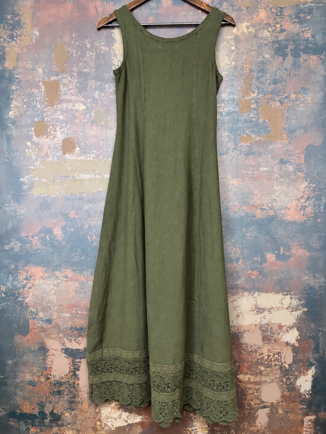 The Victoria Dress
