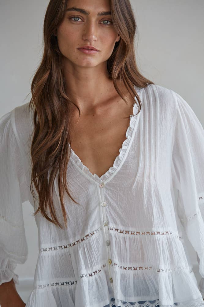 Woven Cotton V-Neck Quarter Sleeve Top