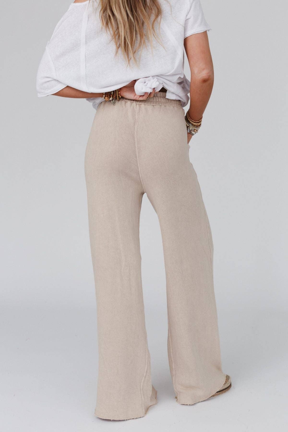 Relaxing Robin Wide Leg Pant - New Taupe