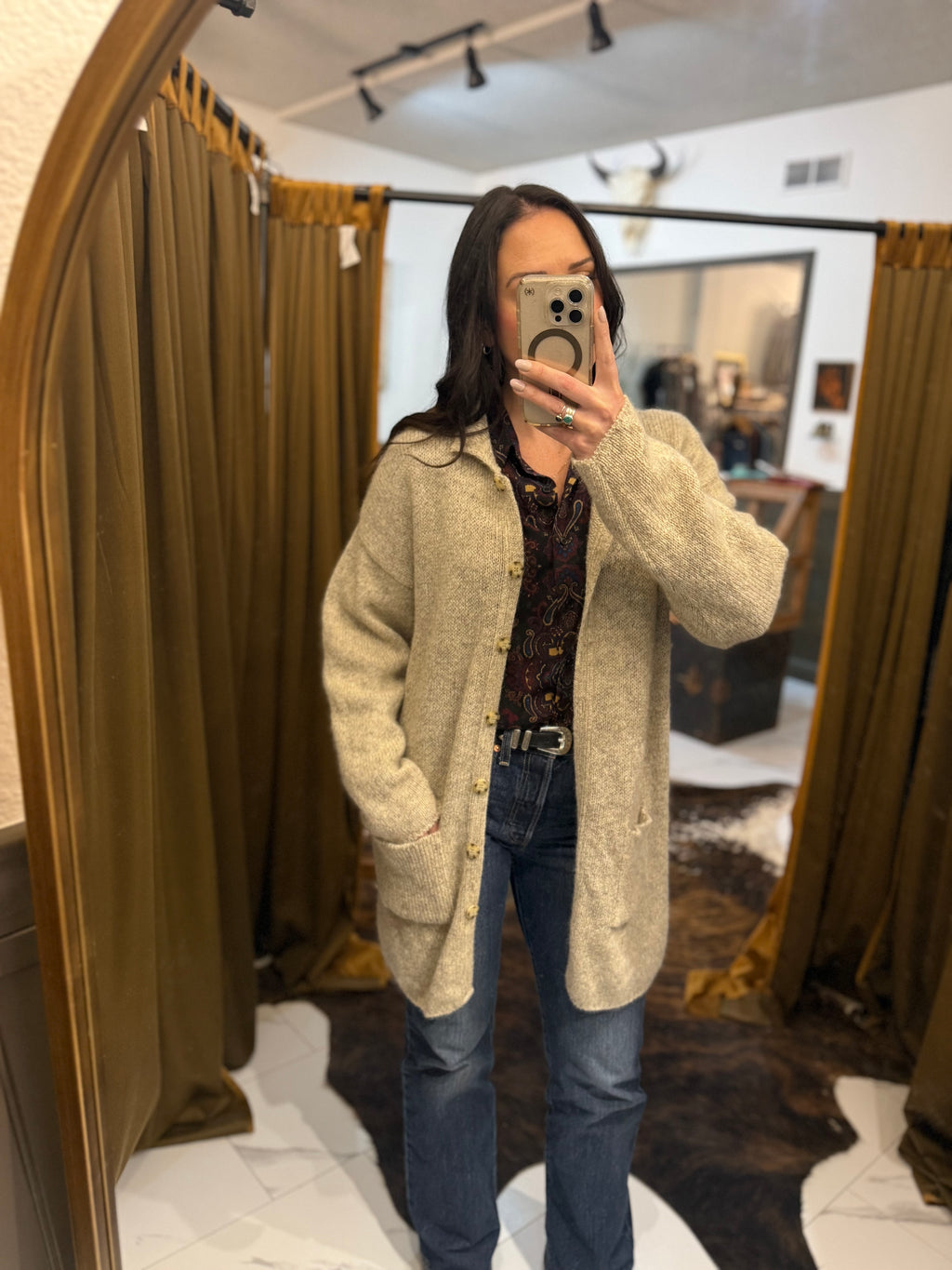 Vintage Women's Woolrich Cardigan - 85% Wool 15% Nylon