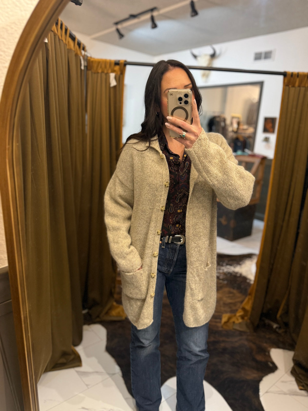 Vintage Women's Woolrich Cardigan - 85% Wool 15% Nylon