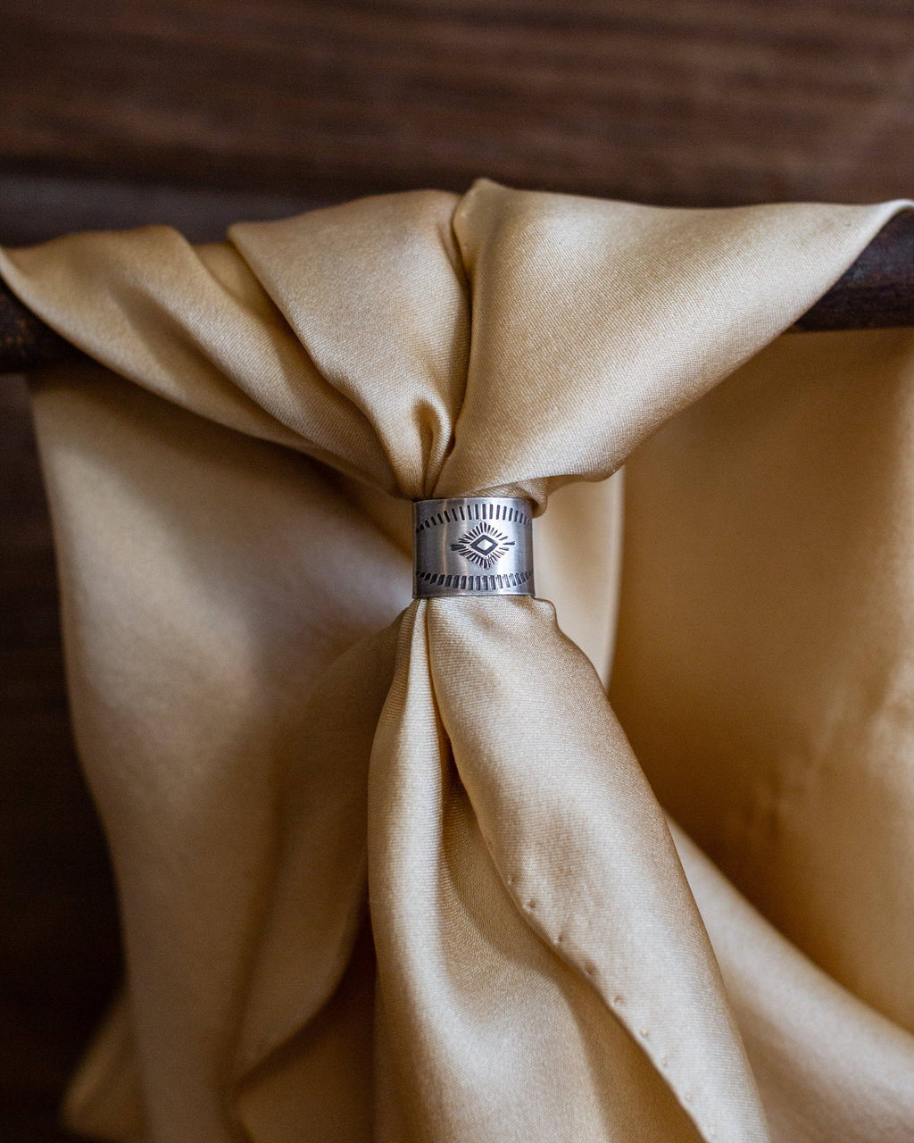 SILVER SCARF SLIDE